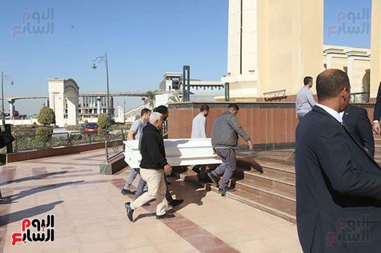 وصول جثمان الدكتور مفيد شهاب