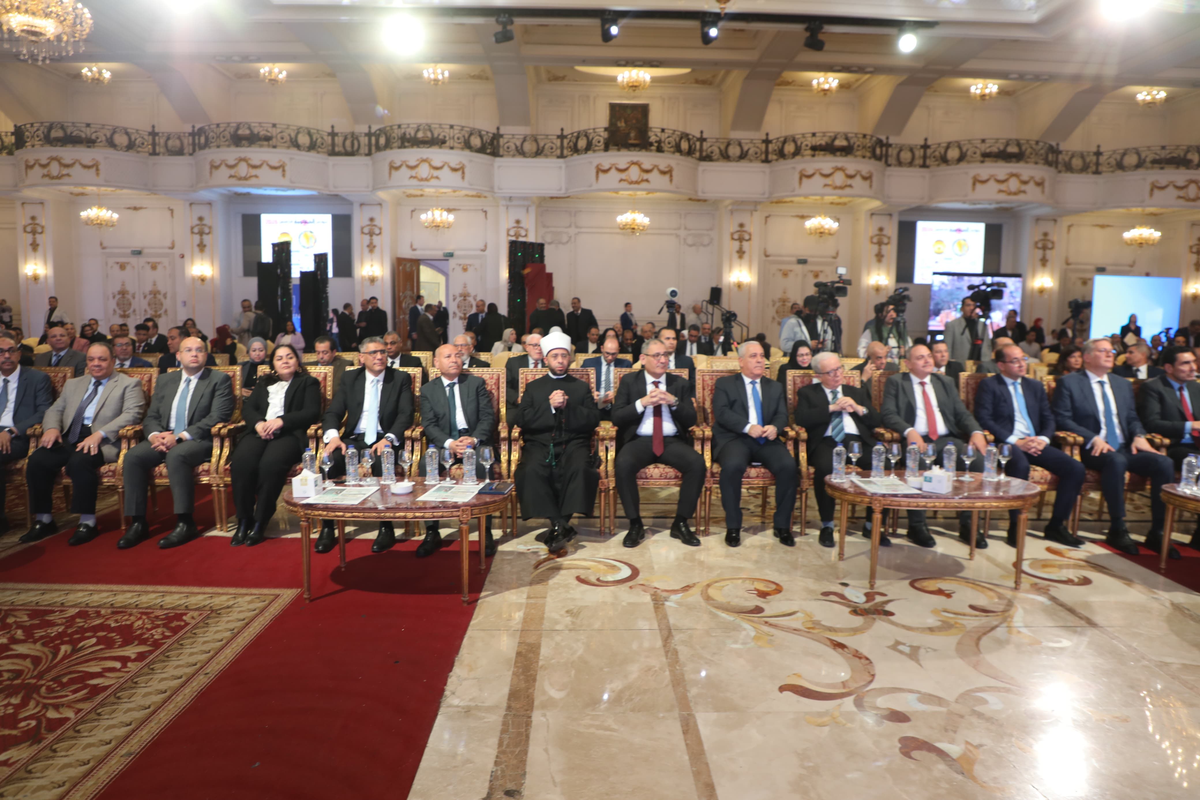 محافظ القاهرة يشهد مؤتمر الجمهورية الخامس 2026 محافظ القاهرة يشهد مؤتمر الجمهورية الخامس 2026