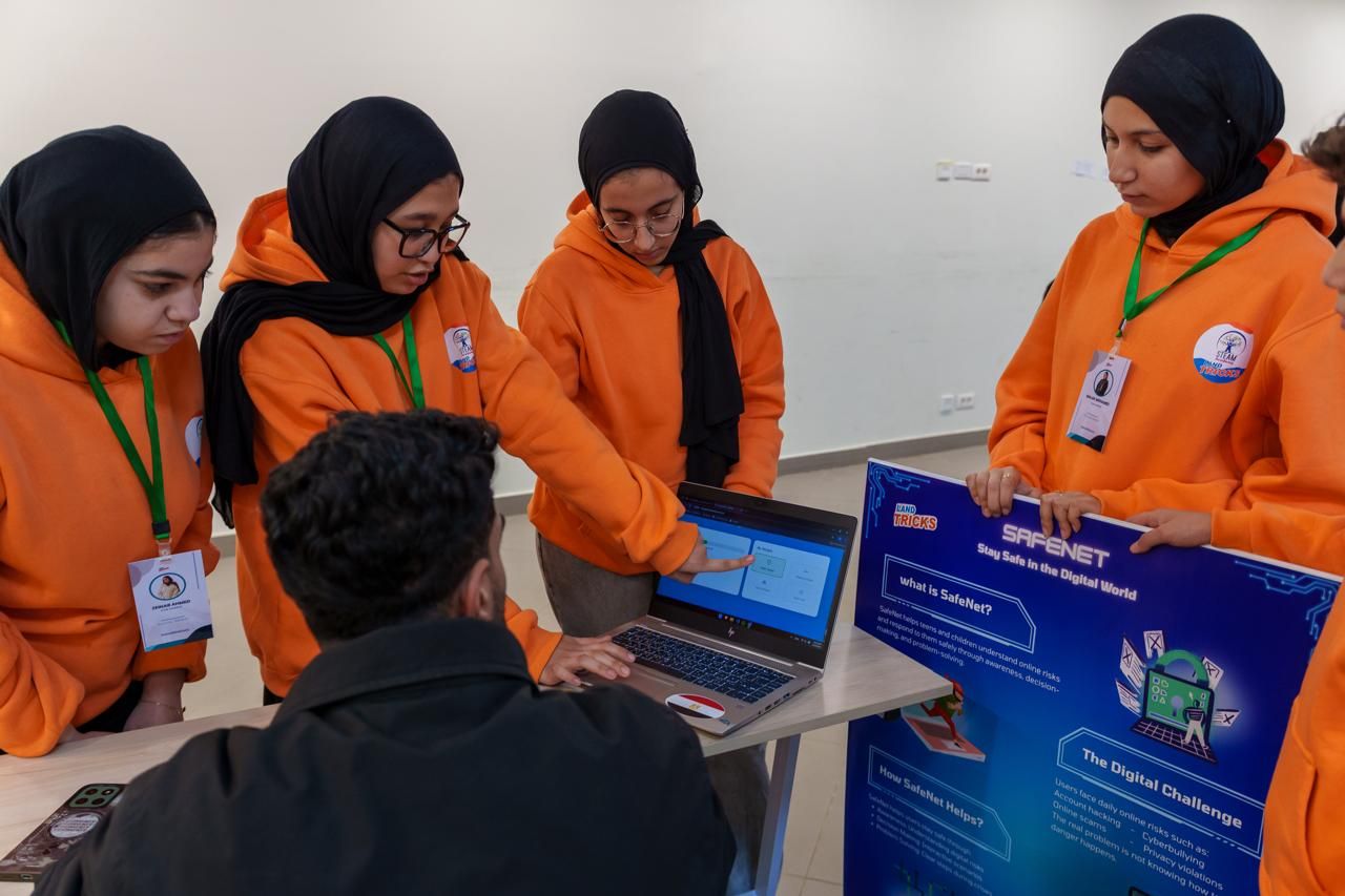 462ca5a4-739c-41d5-a467-5069c8ae263a 462ca5a4-739c-41d5-a467-5069c8ae263a