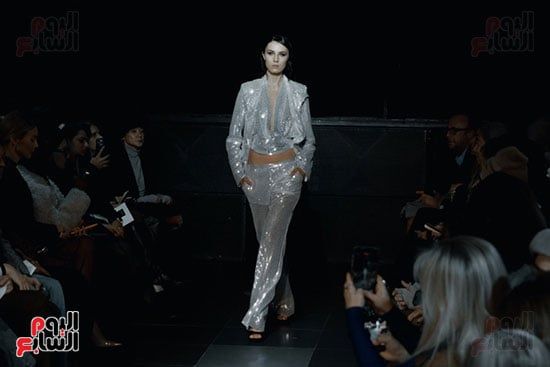 بلمسات من الجمال أحدث الأزياء بلمسات من الجمال أحدث الأزياء