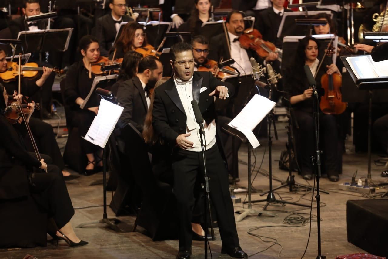 نجوم الأوبرا بين المشاعر والموسيقى فى عيد الحب (4) نجوم الأوبرا بين المشاعر والموسيقى فى عيد الحب (4)