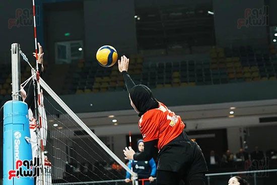 الأهلى يهزم الزمالك ويتوج بلقب كأس سوبر سيدات (2) الأهلى يهزم الزمالك ويتوج بلقب كأس سوبر سيدات (2)