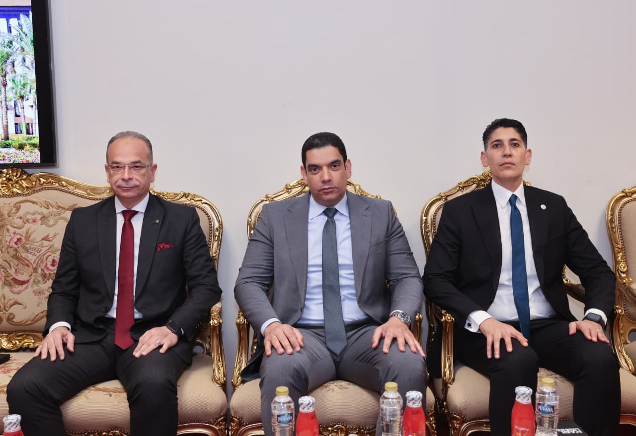 5c3096f3-9758-4b47-b7b2-02b45f2d8988 5c3096f3-9758-4b47-b7b2-02b45f2d8988