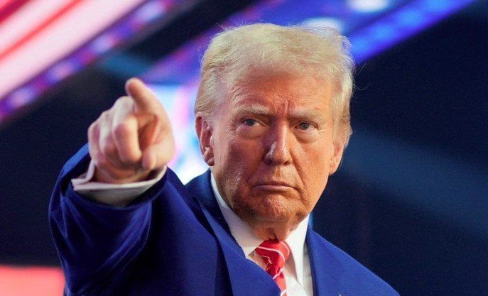 ترامب: إيران تسعى للتوصل لاتفاق بالملف النووي ترامب: إيران تسعى للتوصل لاتفاق بالملف النووي