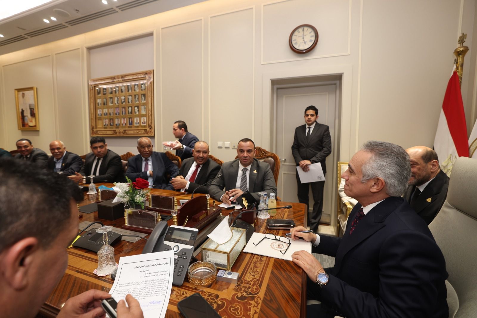 وزير العدل يلتقي عدداً من أعضاء مجلسي النواب والشيوخ (4) وزير العدل يلتقي عدداً من أعضاء مجلسي النواب والشيوخ (4)