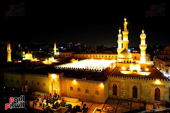 أجواء الاحتفال بمسجد الحسين أجواء الاحتفال بمسجد الحسين