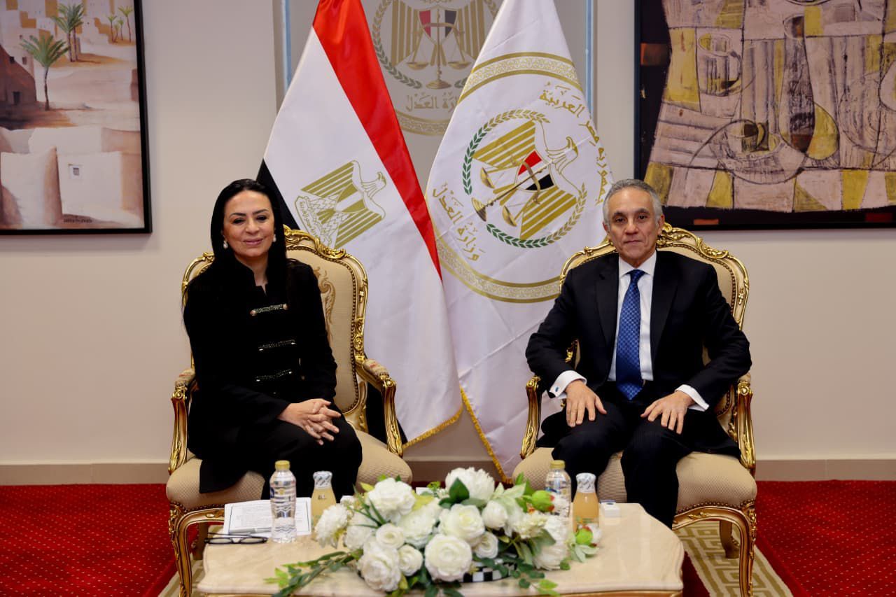 وزيرا العدل والتضامن الاجتماعي (1) وزيرا العدل والتضامن الاجتماعي (1)