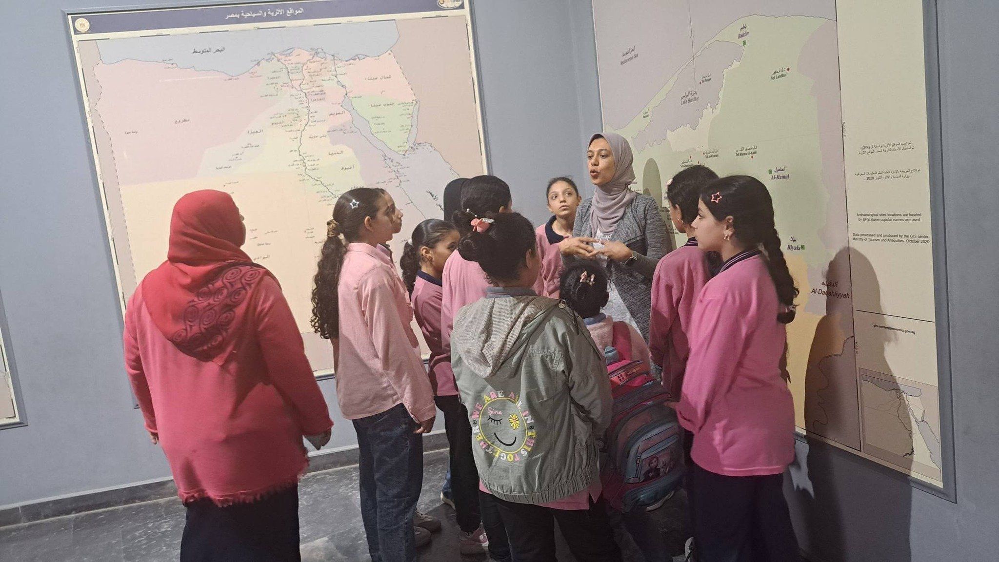 الاستماع عن عما يضمه المتحف من اثار الاستماع عن عما يضمه المتحف من اثار