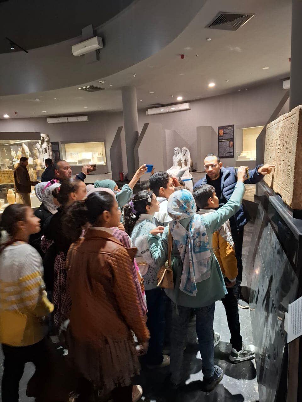 الإطلاع على القطع الاثرية الإطلاع على القطع الاثرية