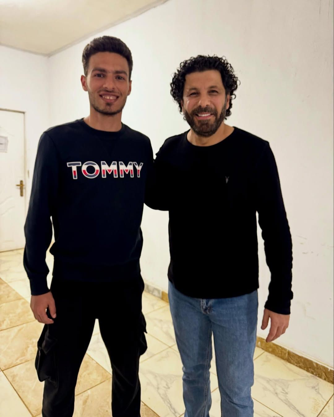 مساعد المخرج مع إياد نصار مساعد المخرج مع إياد نصار