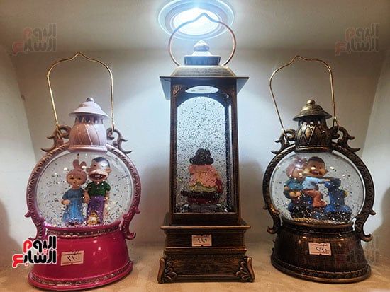 فوانيس-رمضان-تصل-لـ4450-جنيه-للفانوس-فى-محلات-الأقصر فوانيس-رمضان-تصل-لـ4450-جنيه-للفانوس-فى-محلات-الأقصر