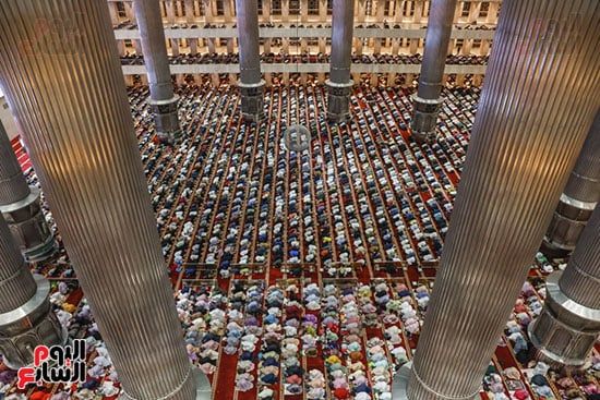 صلاة لاعشاء والتراويح من مسجد الاستقلال بجاكرتا صلاة لاعشاء والتراويح من مسجد الاستقلال بجاكرتا