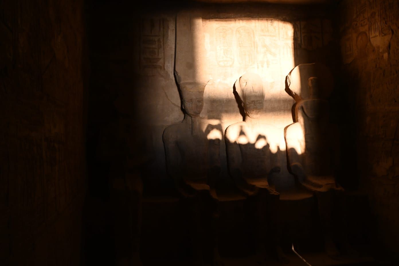 لحظة تعامد الشمس لحظة تعامد الشمس