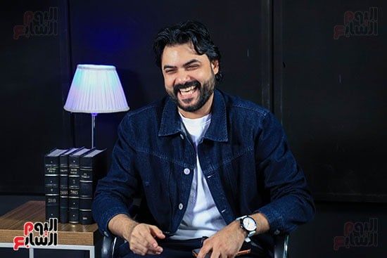 المؤلف محمود حمدان نهاية مسلسل علي كلاي سعيدة ومختلفة عن فهد البطل (7) المؤلف محمود حمدان نهاية مسلسل علي كلاي سعيدة ومختلفة عن فهد البطل (7)