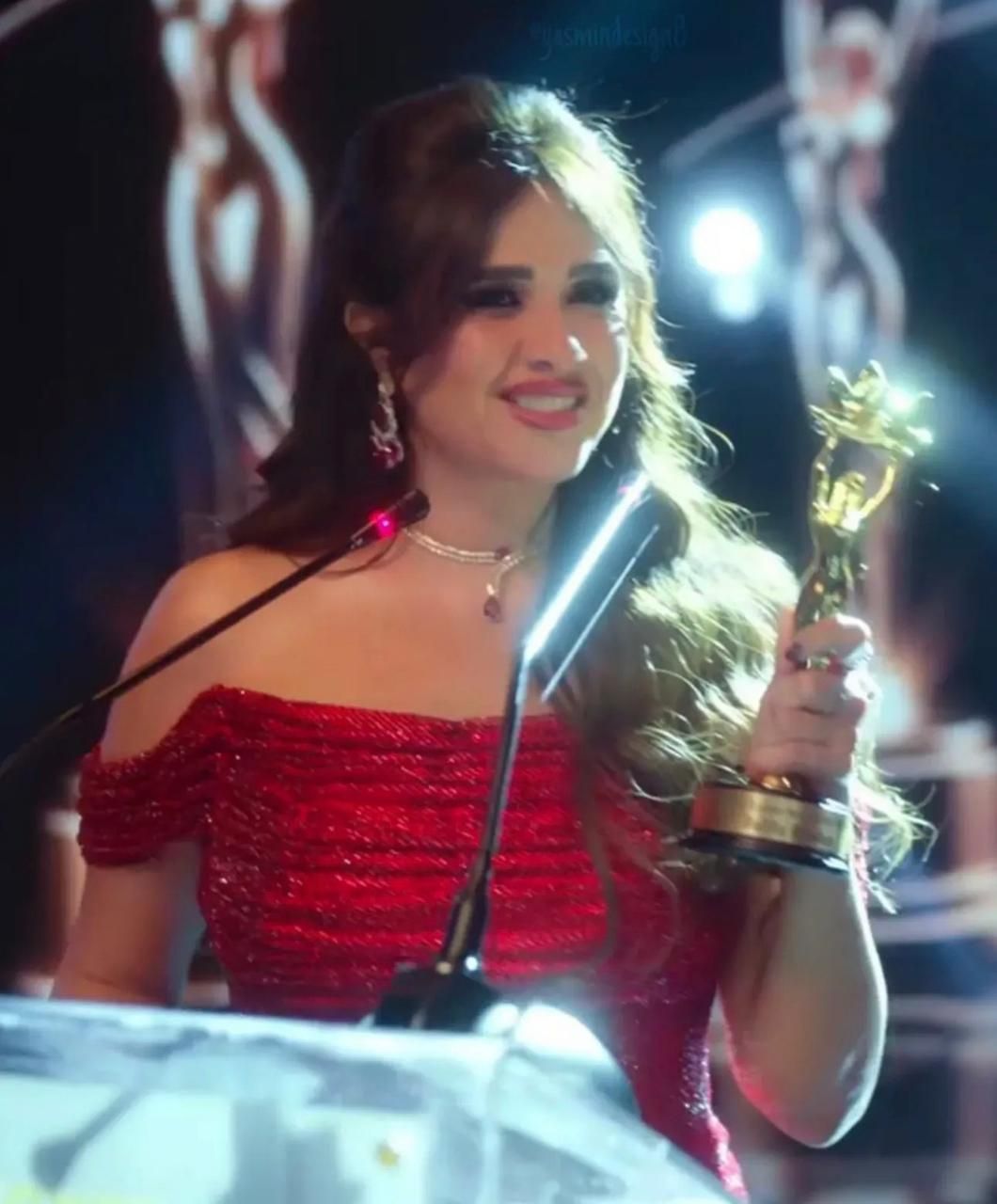 ياسمين عبد العزيز من مسلسل وننسي اللي كان ياسمين عبد العزيز من مسلسل وننسي اللي كان