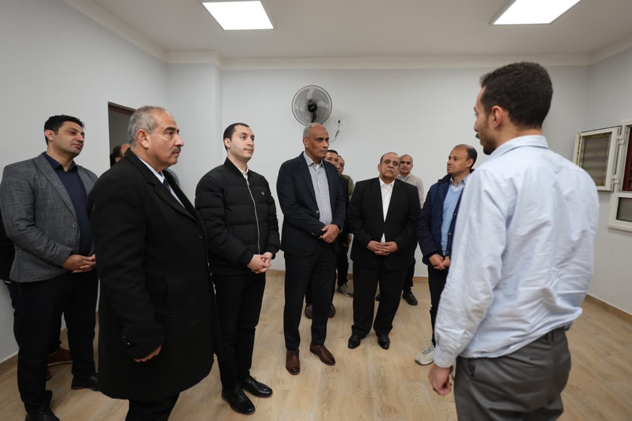 محافظ كفرالشيخ يتفقد مجمع خدمات المواطنين محافظ كفرالشيخ يتفقد مجمع خدمات المواطنين
