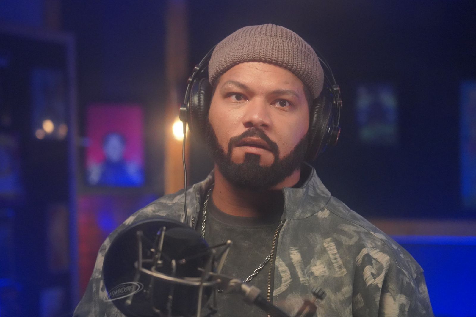 خسيس أولي تجارب أحمد عبدالحميد في الغناء (2) خسيس أولي تجارب أحمد عبدالحميد في الغناء (2)