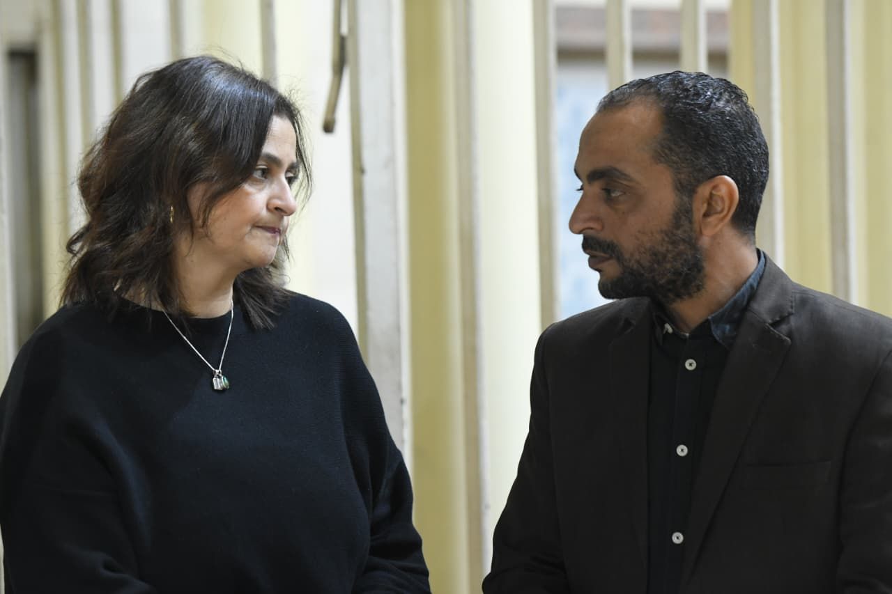 الكاتبة الصحفية علا الشافعى وشقيق محمود نصر الكاتبة الصحفية علا الشافعى وشقيق محمود نصر