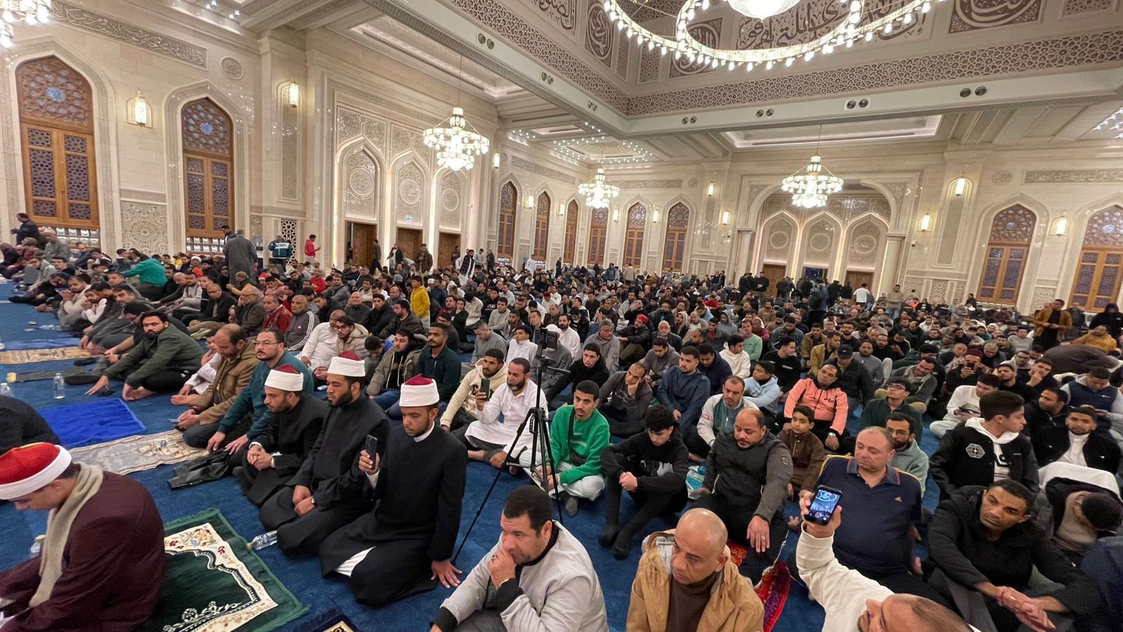 جانب من صلاة التراويح جانب من صلاة التراويح