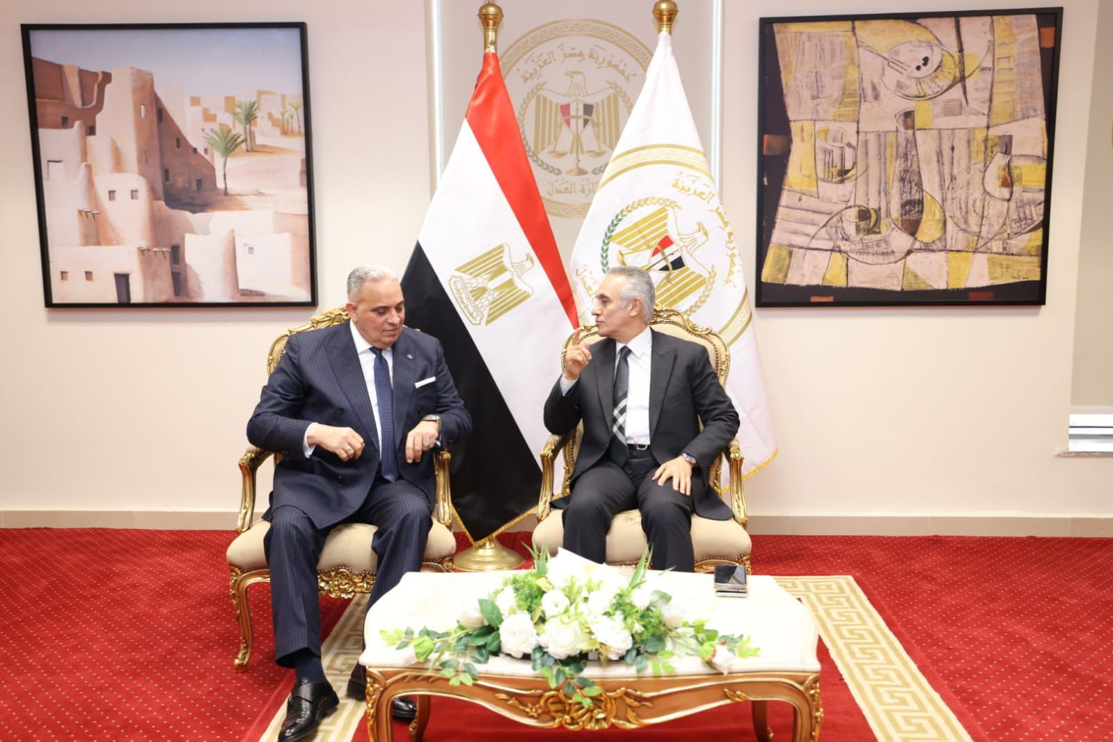 المستشار محمود الشريف والمستشار حسين قايد المستشار محمود الشريف والمستشار حسين قايد