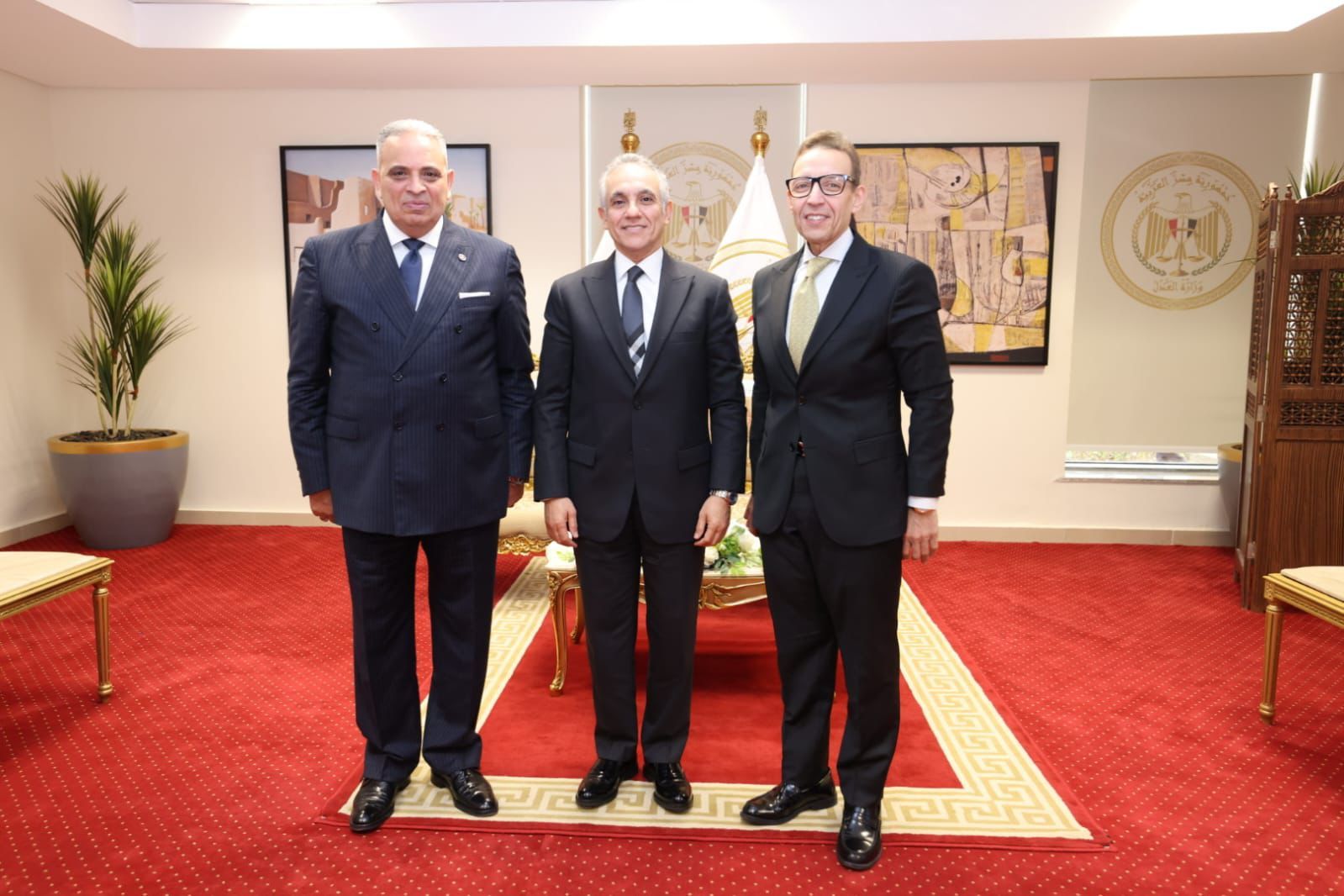 جانب من اللقاء جانب من اللقاء