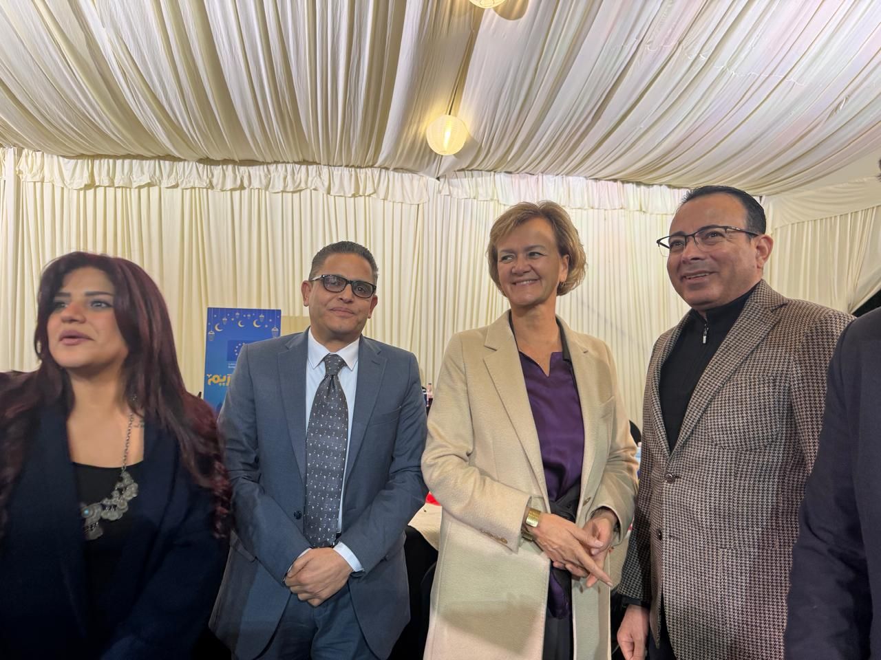 الكاتب الصحفى دندراوى الهوارى رئيس التحرير التنفيذى لليوم السابع وسفير الاتحاد الأوروبى والكاتب الصحفى عبد الفتاح عبد المنعم رئيس تحرير اليوم السابع الكاتب الصحفى دندراوى الهوارى رئيس التحرير التنفيذى لليوم السابع وسفير الاتحاد الأوروبى والكاتب الصحفى عبد الفتاح عبد المنعم رئيس تحرير اليوم السابع