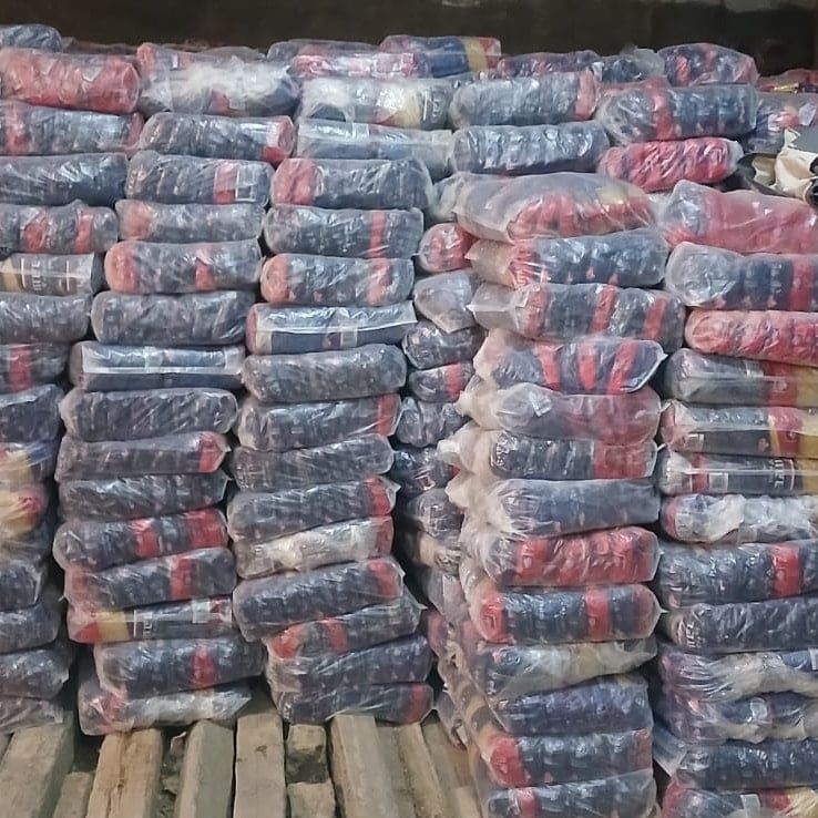 جانب من توافر السلع الغذائية المخفضة لخدمة المواطنين بالأقصر جانب من توافر السلع الغذائية المخفضة لخدمة المواطنين بالأقصر