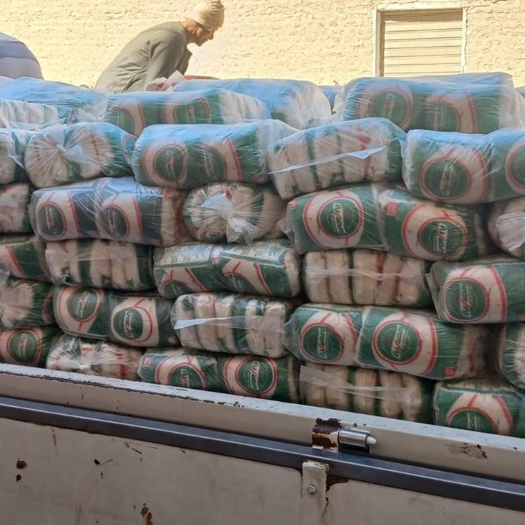 توفير كميات من السكر والسلع المخفضة لخدمة المواطنين توفير كميات من السكر والسلع المخفضة لخدمة المواطنين