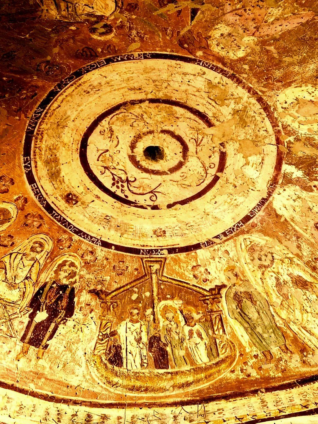 سقف كنيسة الخروج سقف كنيسة الخروج