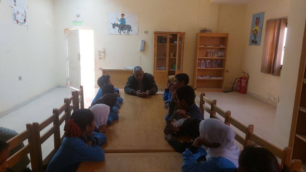 محاضرة عن كيفية تقسيم المسرح وأماكن الديكور بقصر ثقافة الطارف محاضرة عن كيفية تقسيم المسرح وأماكن الديكور بقصر ثقافة الطارف