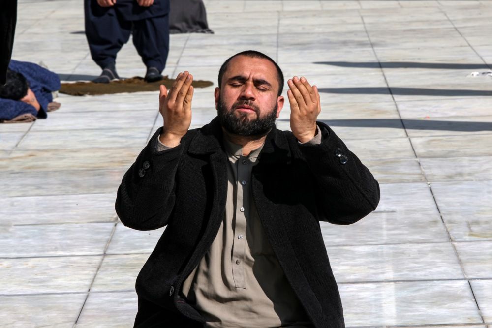 مسلمو أفغانستان يمارسون تقاليد رمضان (9) مسلمو أفغانستان يمارسون تقاليد رمضان (9)