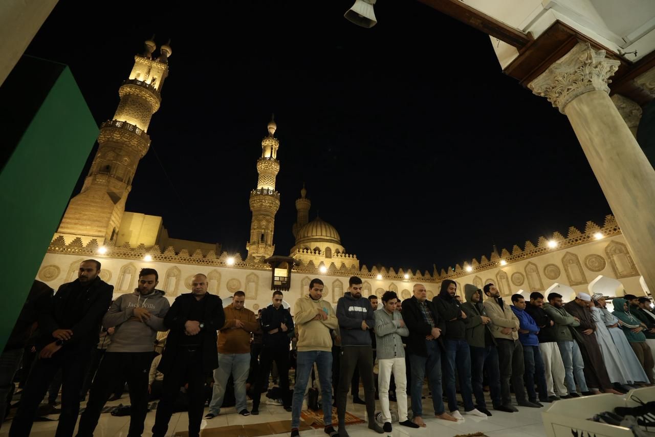 صلاة التراويح بالجامع الأزهر صلاة التراويح بالجامع الأزهر