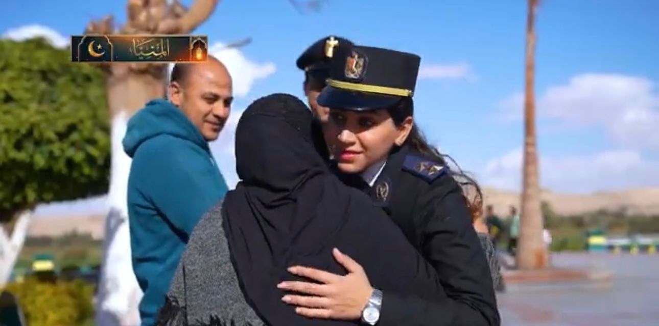 d8d295dd-6834-4450-8969-388d97a4334a d8d295dd-6834-4450-8969-388d97a4334a