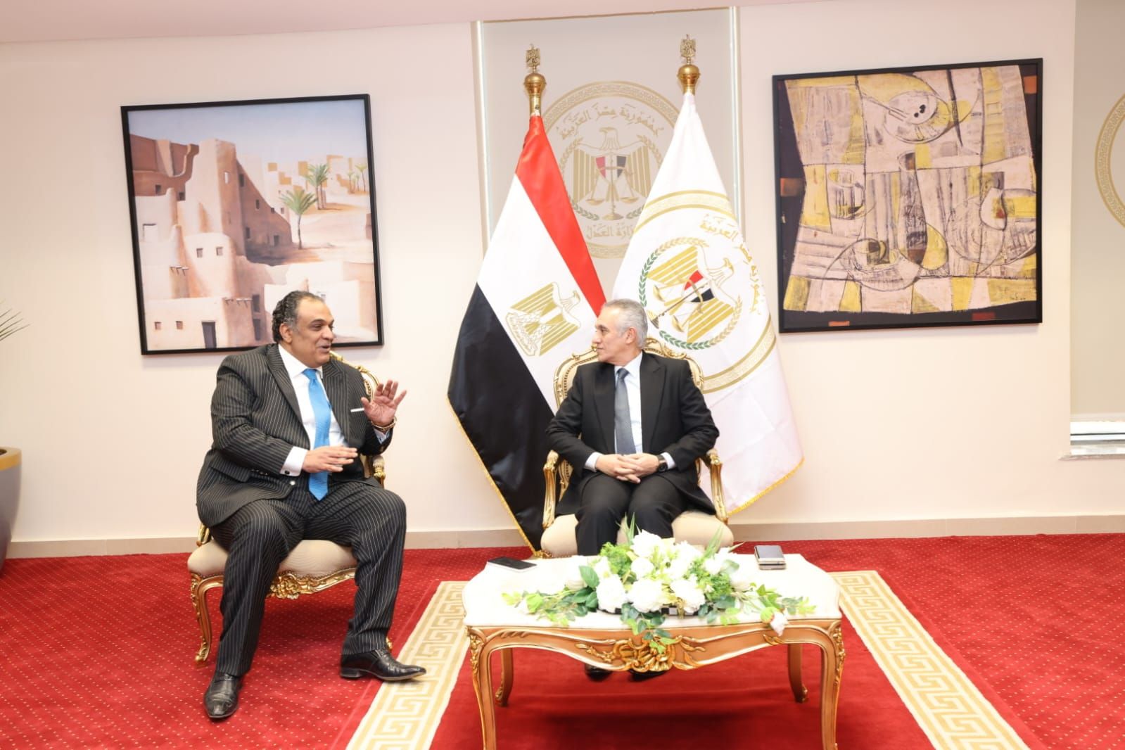 وزير العدل يستقبل رئيس وأعضاء نادي قضاة جنوب سيناء (4) وزير العدل يستقبل رئيس وأعضاء نادي قضاة جنوب سيناء (4)