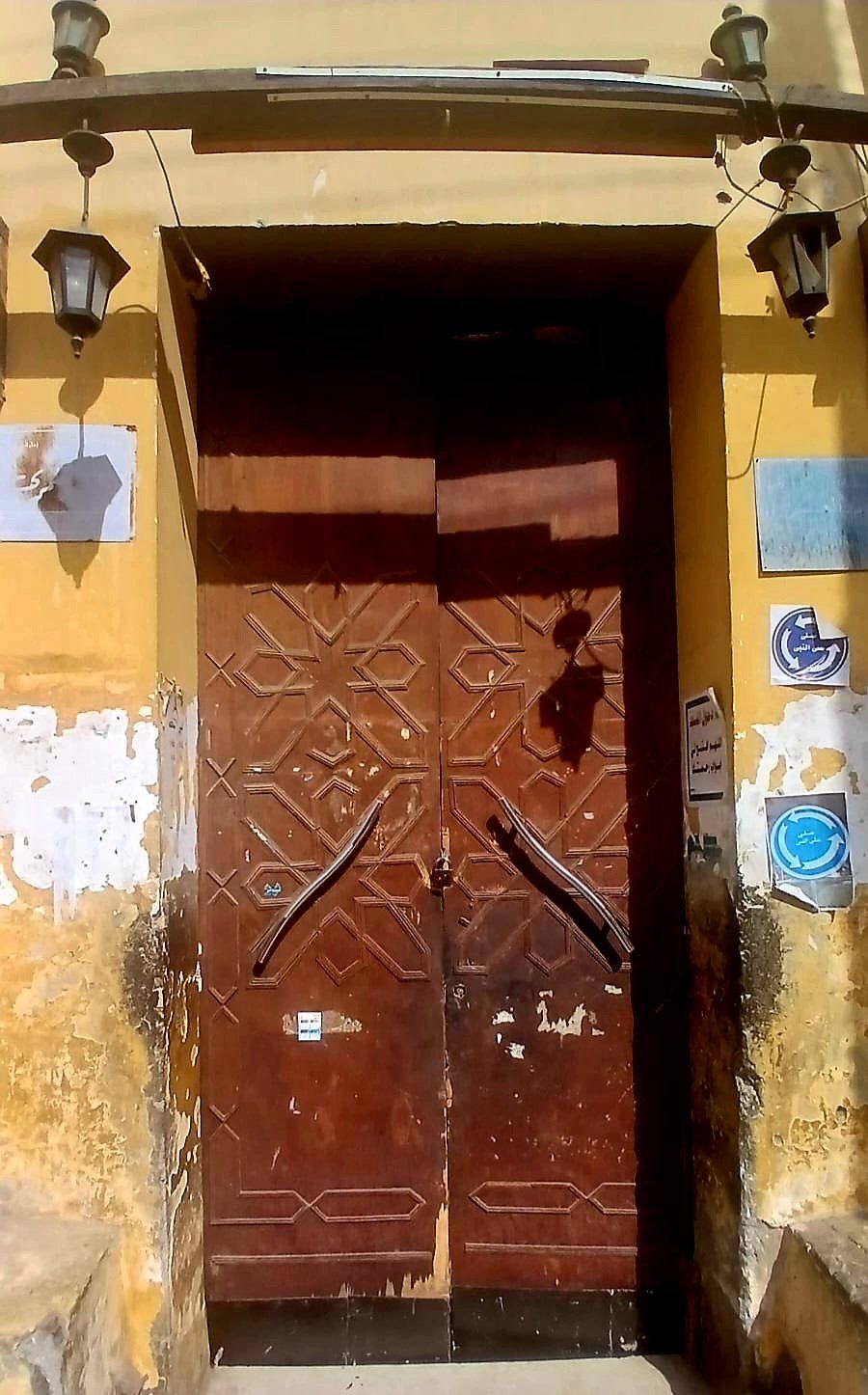 باب المسجد باب المسجد