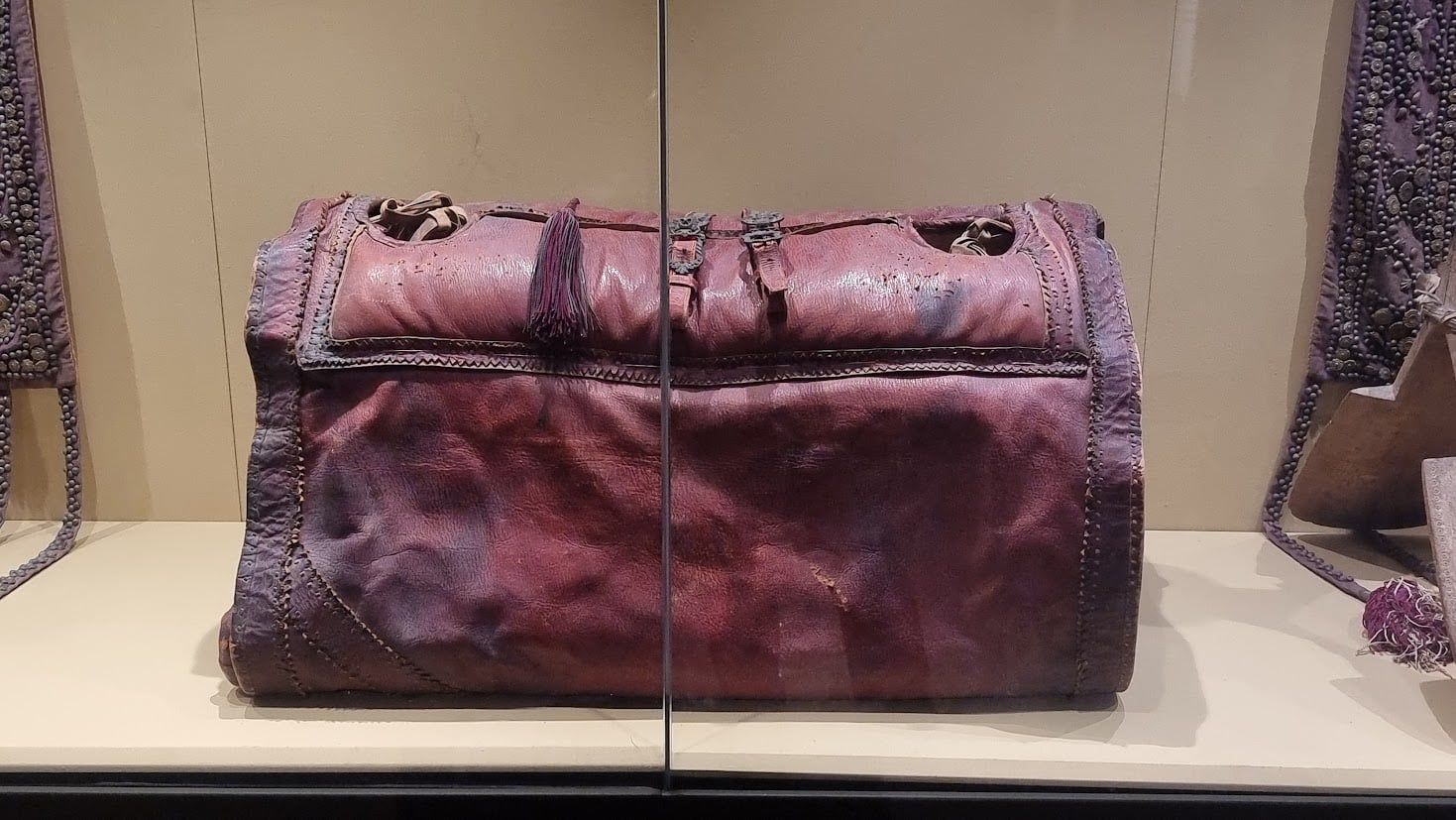 خيوط من نور خرجت من أخميم إلى بيت الله الحرام (11)