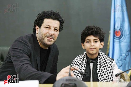 ندوة مسلسل صحاب الأرض بنقابة الصحفيين (1) ندوة مسلسل صحاب الأرض بنقابة الصحفيين (1)