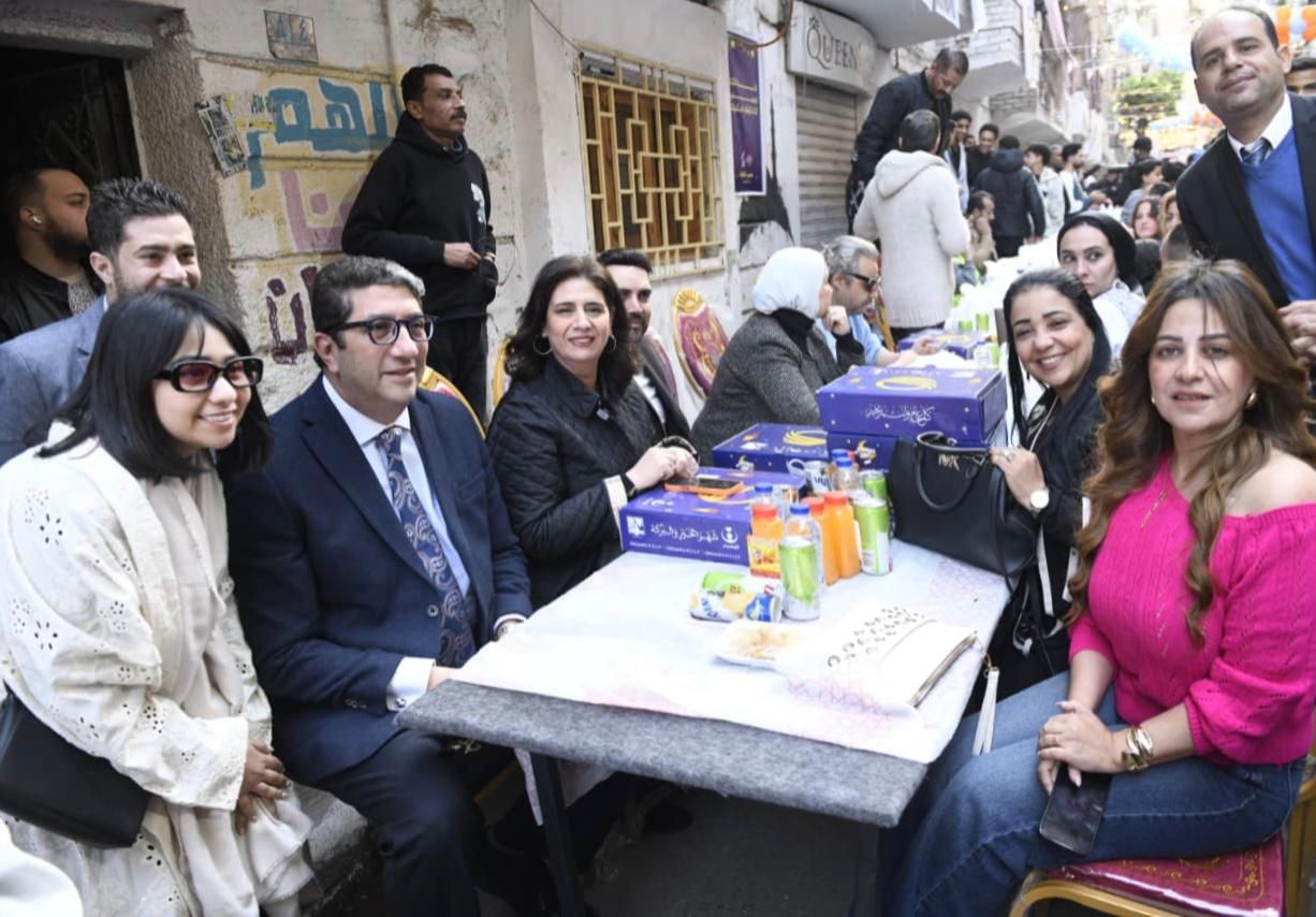 08faf806-417b-40c7-af65-377c6817511f 08faf806-417b-40c7-af65-377c6817511f