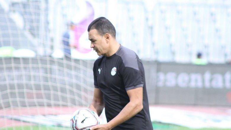 عصام الحضري يختار حارس منتخب مصر في كأس العالم