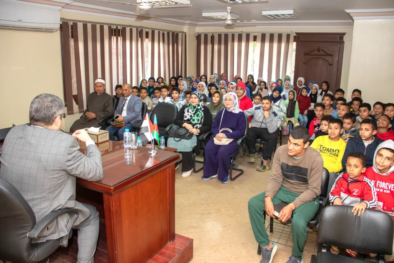 جمعية الصداقة المصرية الأذربيجانية تُكرّم 91 طفلًا من حفظة القرآن الكريم (3) جمعية الصداقة المصرية الأذربيجانية تُكرّم 91 طفلًا من حفظة القرآن الكريم (3)