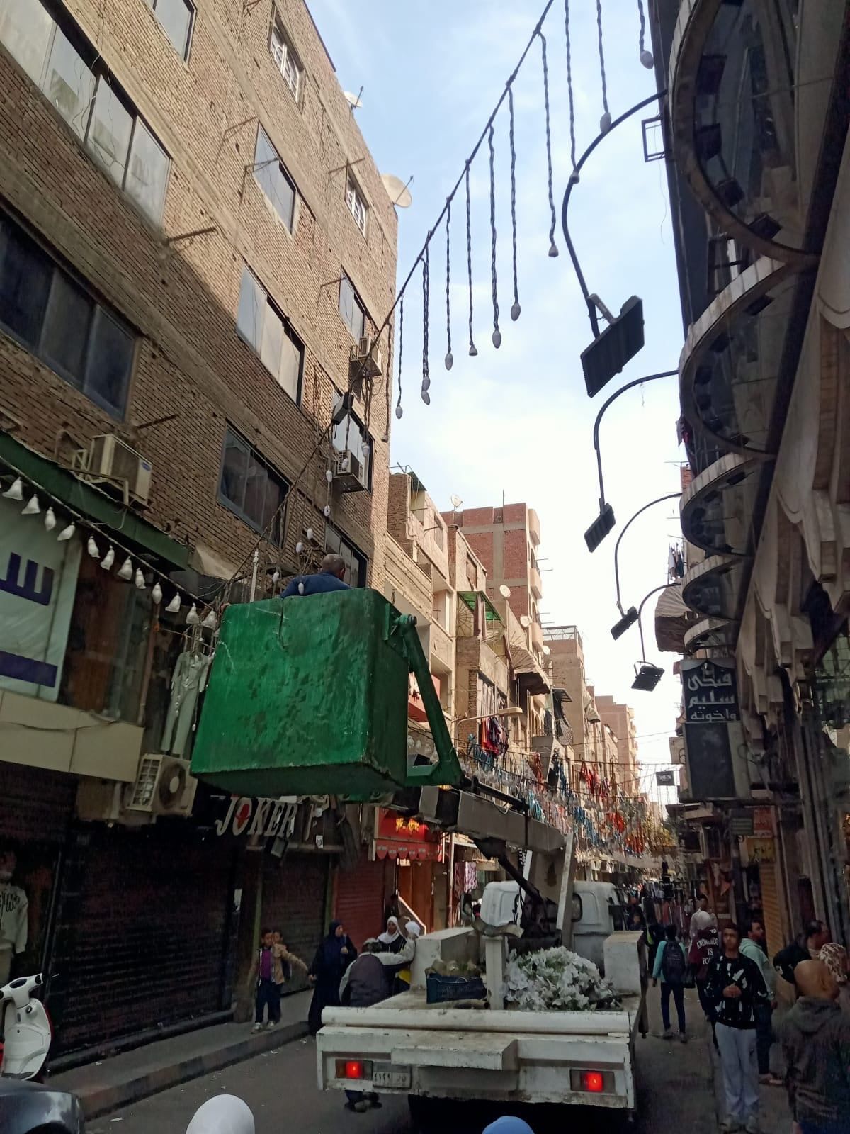 جانب من الحملة جانب من الحملة