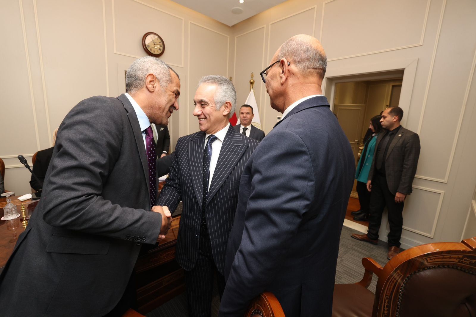 وزير العدل يستقبل عددا من أعضاء مجلسي النواب والشيوخ (3) وزير العدل يستقبل عددا من أعضاء مجلسي النواب والشيوخ (3)