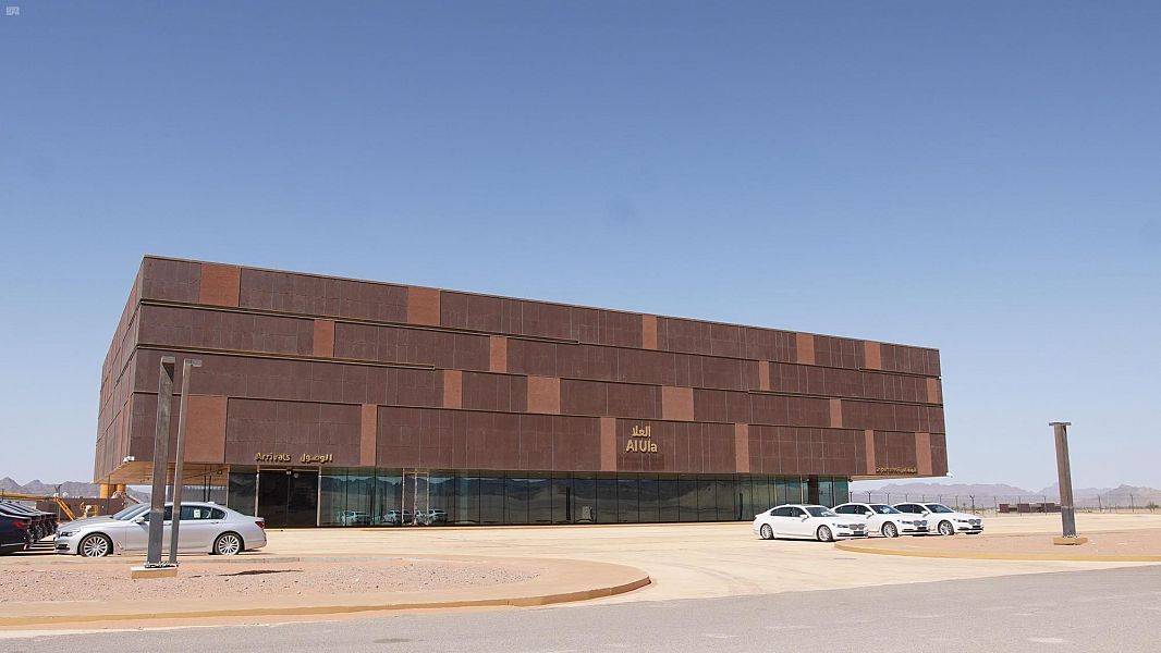 البحرين تعلن إعادة تموضع طائراتها ونقلها إلى مطار العلا الدولي