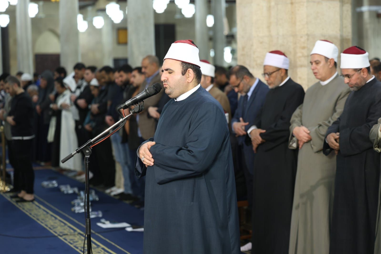 صلاة التراويح بمسجد الأزهر (4) صلاة التراويح بمسجد الأزهر (4)