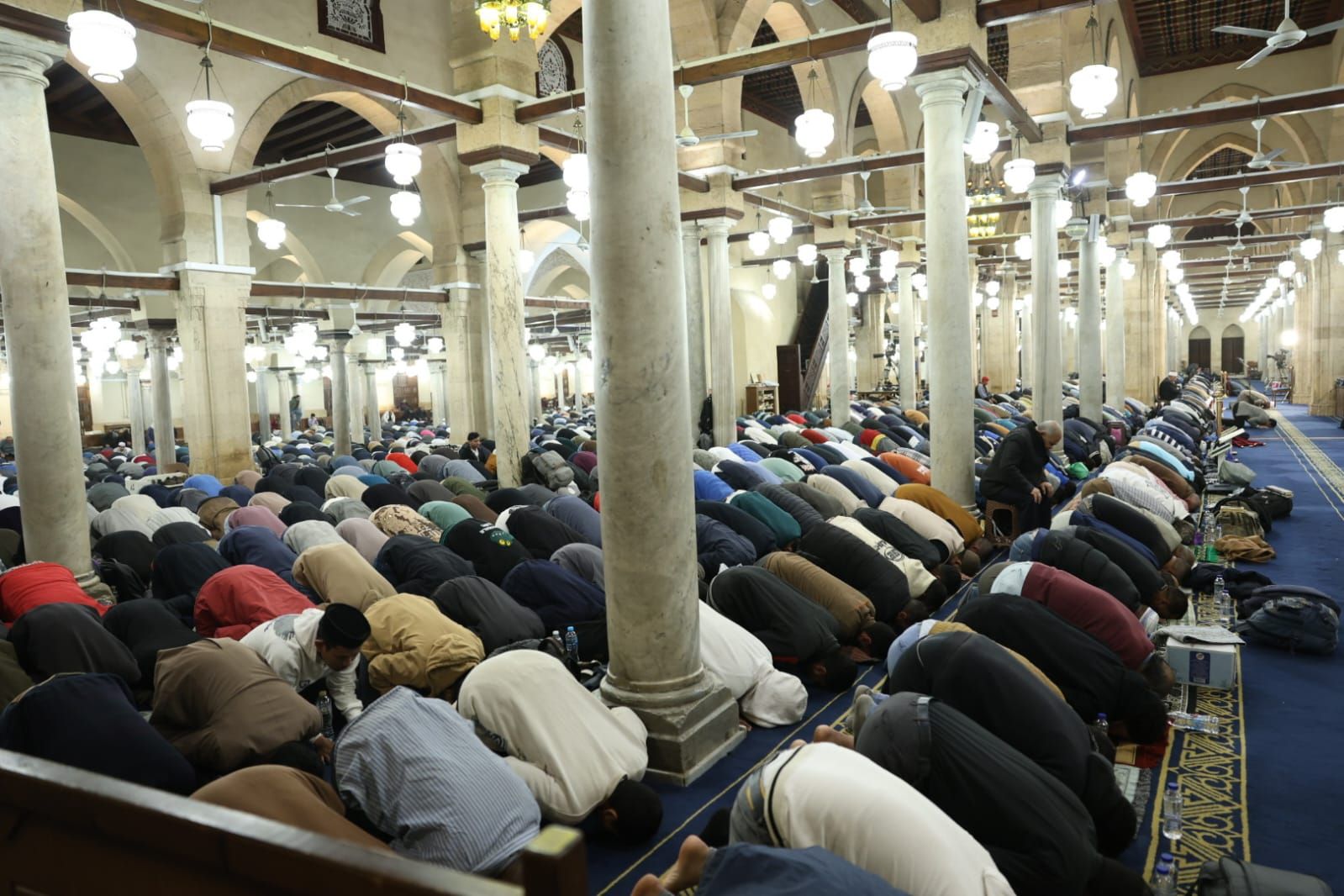 صلاة التراويح بمسجد الأزهر (6) صلاة التراويح بمسجد الأزهر (6)