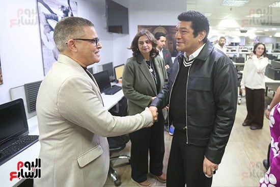 باسم سمرة مع رئيس تحرير اليوم السابع الكاتب الصحفي عبد الفتاح عبد المنعم ورئيس مجلس الإدارة الكاتبة الصحفية علا الشافعي باسم سمرة مع رئيس تحرير اليوم السابع الكاتب الصحفي عبد الفتاح عبد المنعم ورئيس مجلس الإدارة الكاتبة الصحفية علا الشافعي