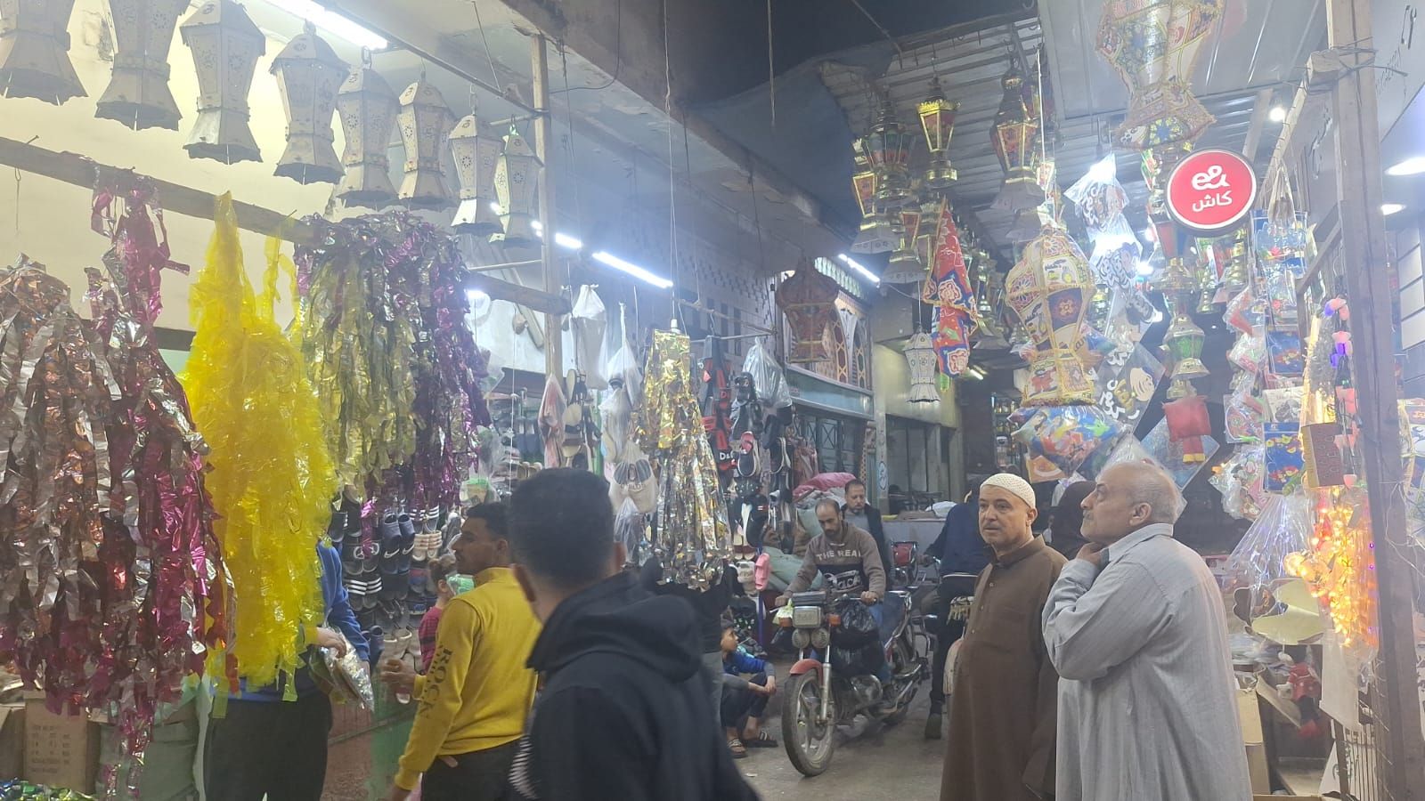 فوانيس القيسارية بأسيوط (11) فوانيس القيسارية بأسيوط (11)