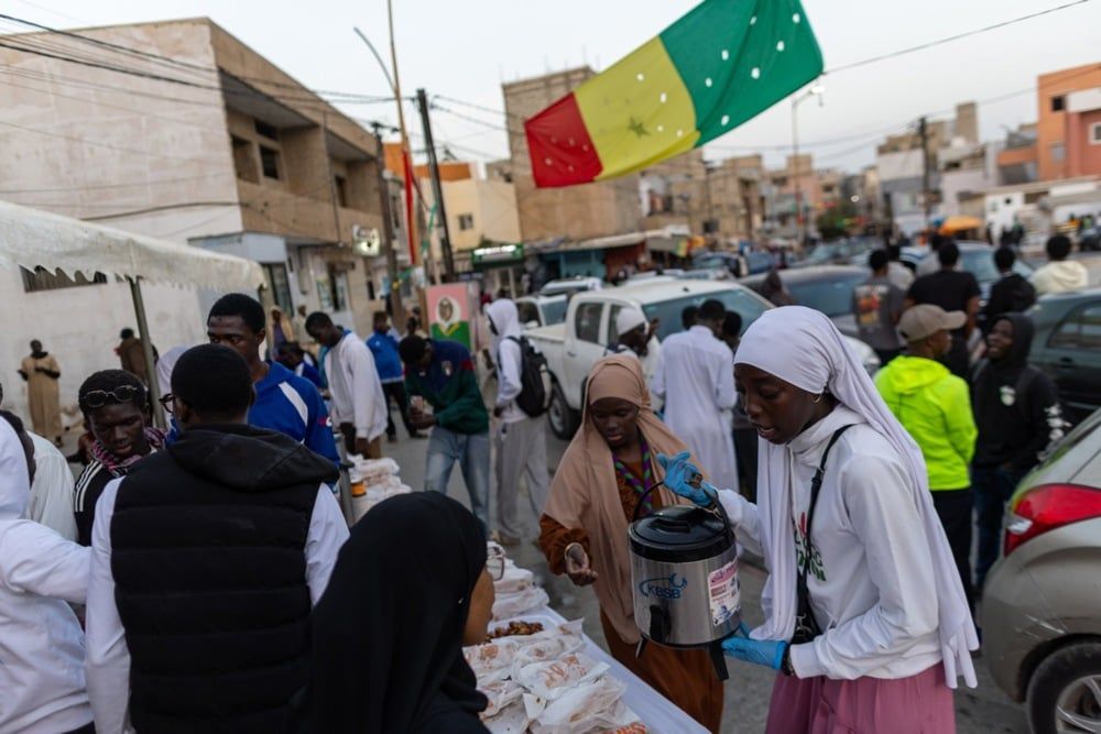 رمضان فى السنغال.. إفطار جماعي خلال شهر رمضان في داكار (11) رمضان فى السنغال.. إفطار جماعي خلال شهر رمضان في داكار (11)
