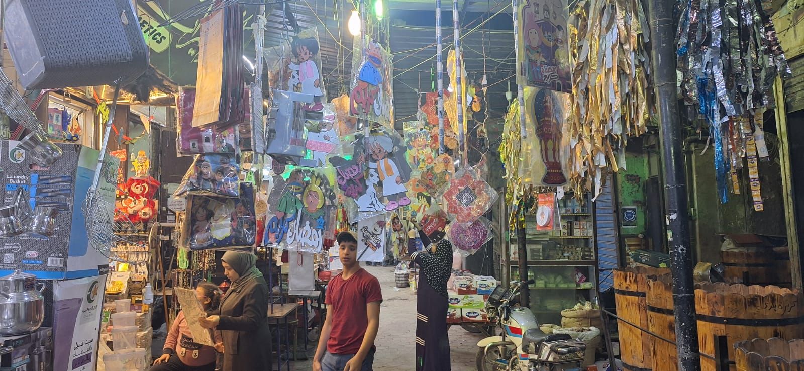 فوانيس القيسارية بأسيوط (17) فوانيس القيسارية بأسيوط (17)