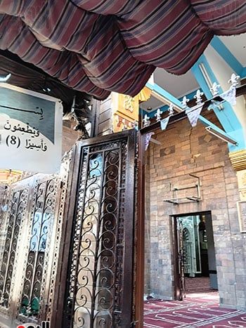 احد-ابواب-المسجد احد-ابواب-المسجد